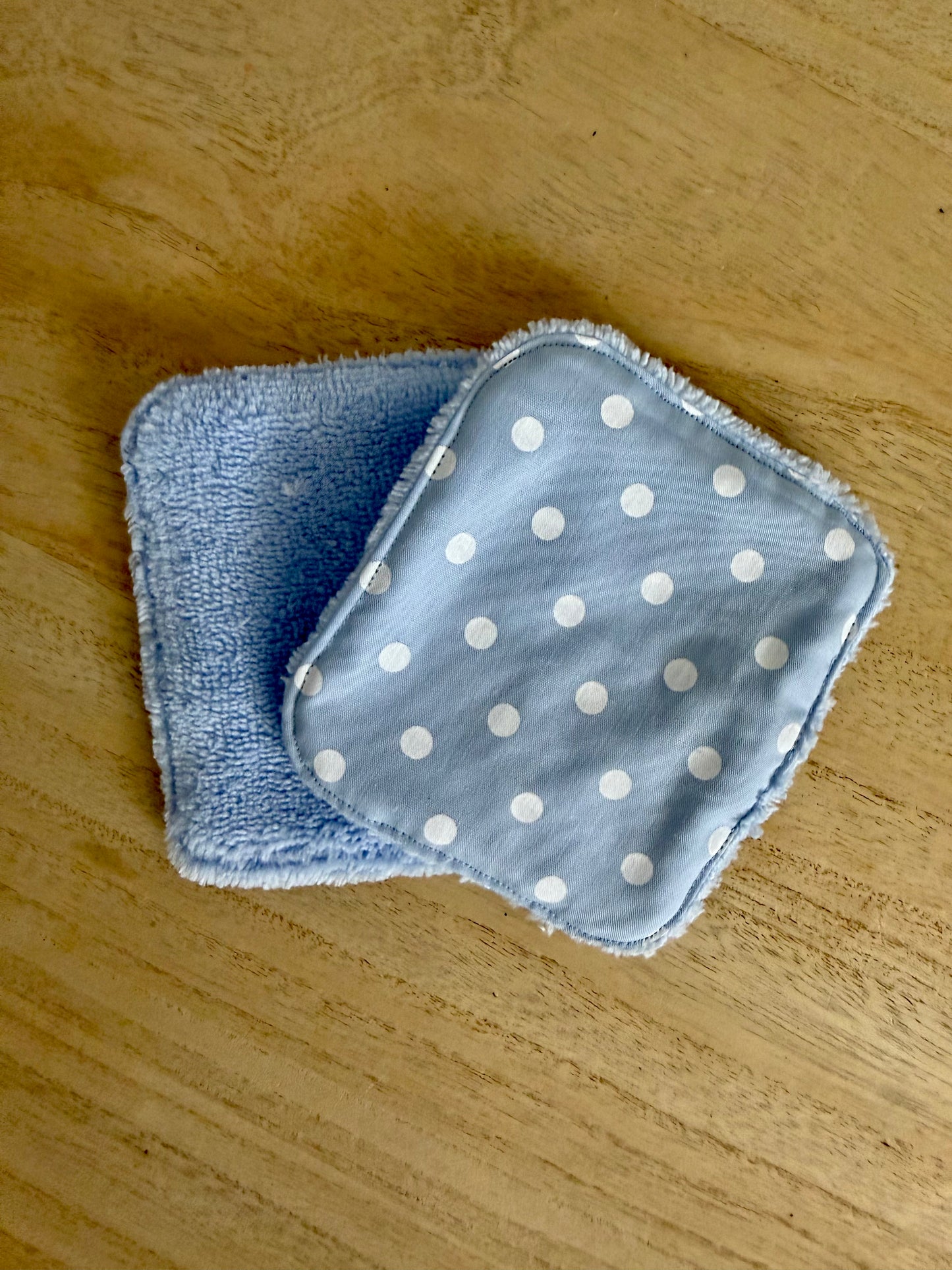 Coton Démaquillant à Pois Bleu