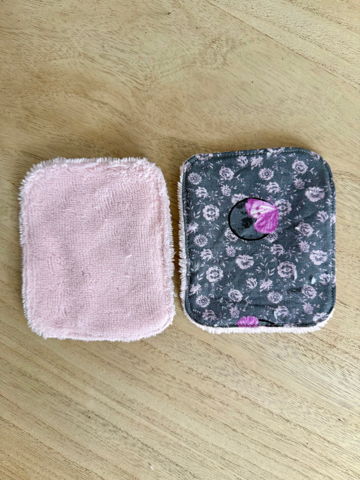 Coton Démaquillant Papillon Gris